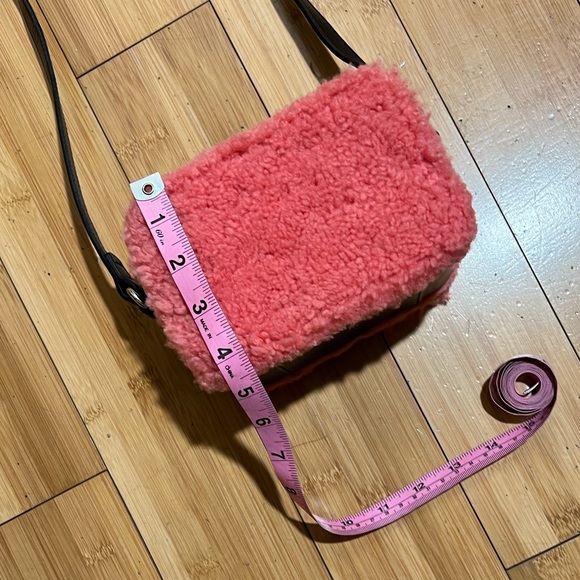 ❤️Sandro Hot Pink Shearling Aida Crossbody Bag OS - Picture 9 of 11